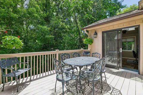 $749,000 | 1140 Hollybrook Drive, Wayzata, MN 55391