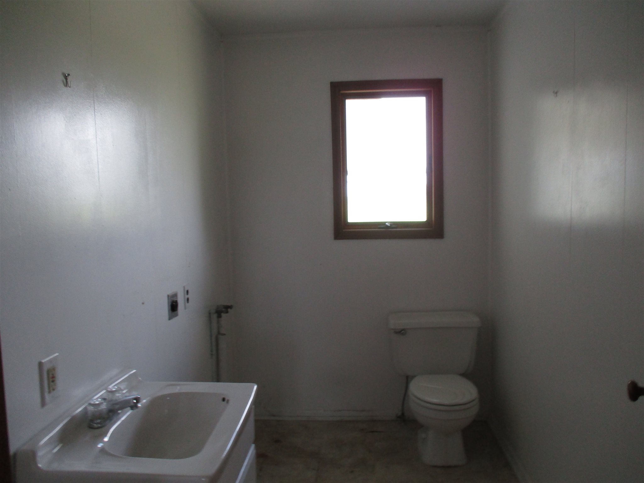 5747 West Us Highway Decatur, IN 46733 - Photo 5 of 10