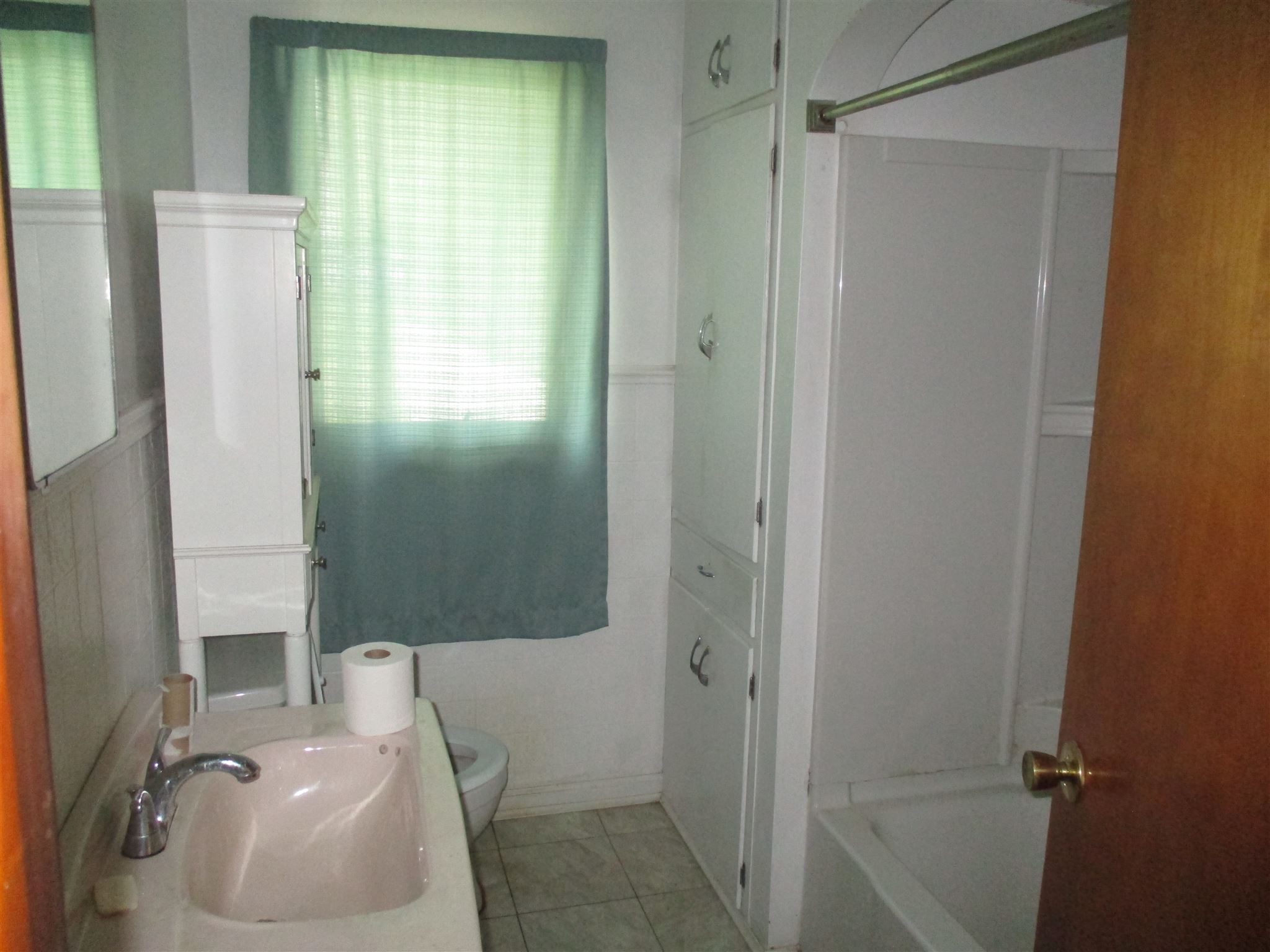 5747 West Us Highway Decatur, IN 46733 - Photo 8 of 10
