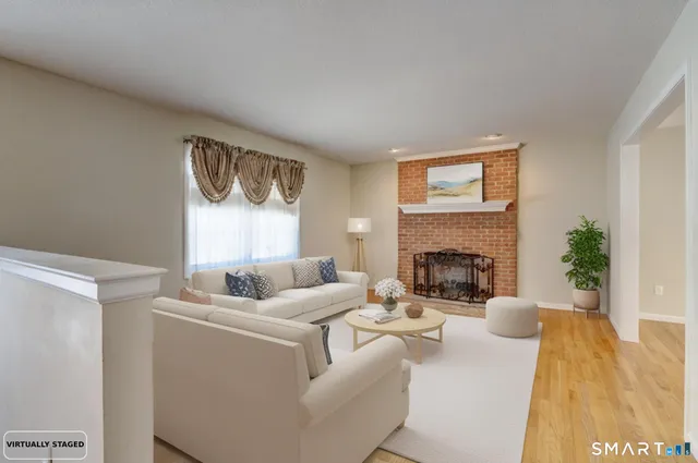 $559,000 | 672 Laurel Grove Road, Middletown, CT 06457