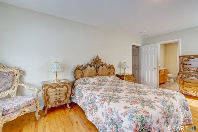 $559,000 | 672 Laurel Grove Road, Middletown, CT 06457