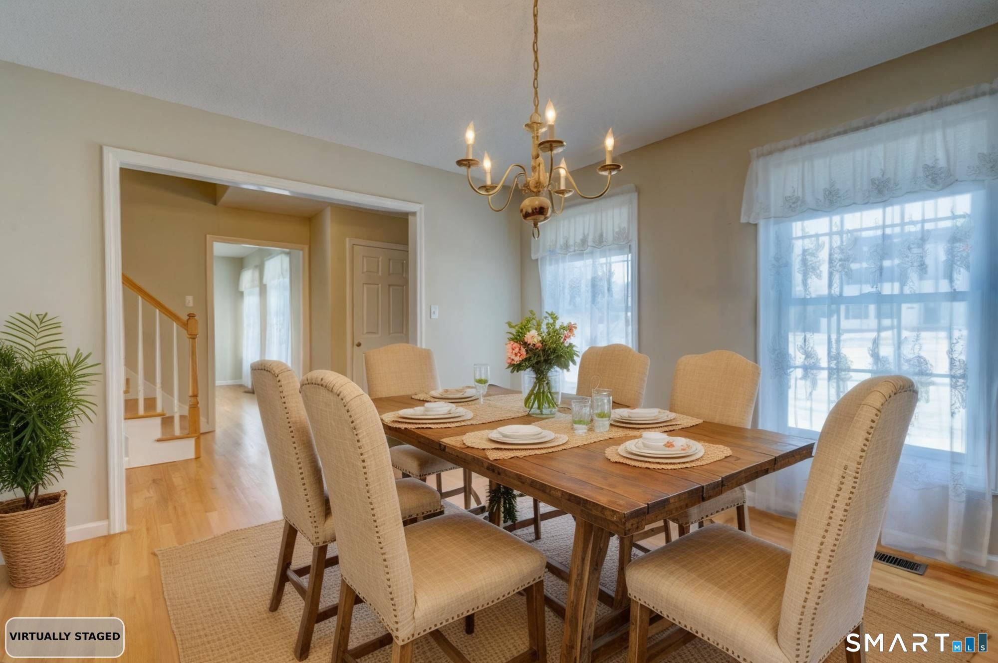 672 Laurel Grove Road Middletown, CT 06457 - Photo 5 of 36