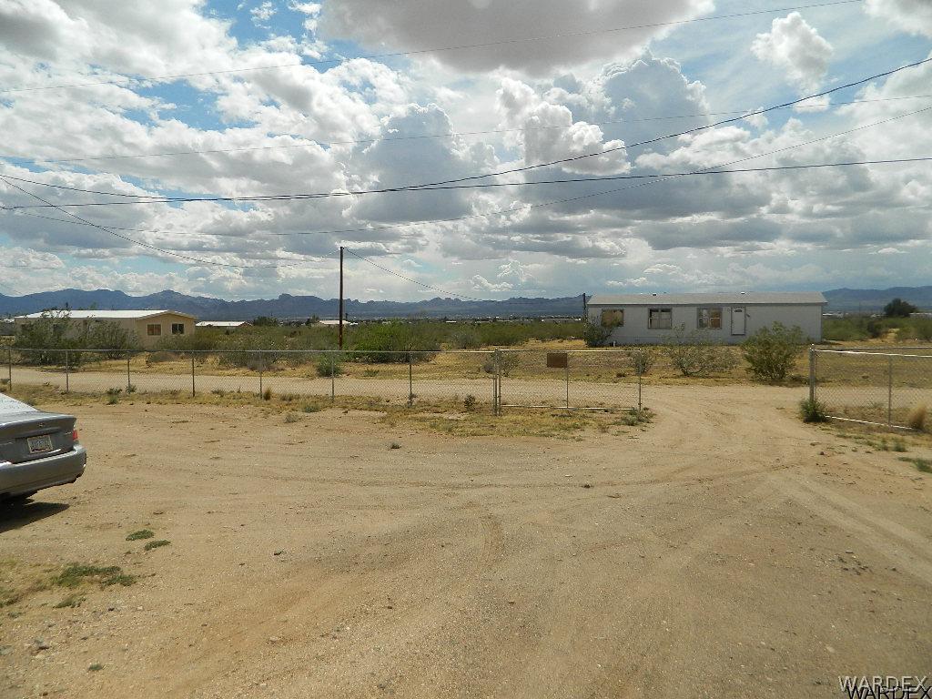 3842 North Avra Road Golden Valley, AZ 86413 - Photo 11 of 21 Views every where
