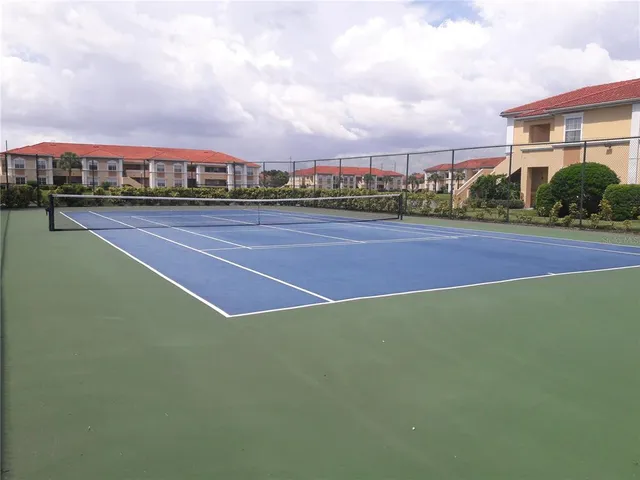 $1,495 | 1155 Villagio Circle, Unit 102, Sarasota, FL 34237