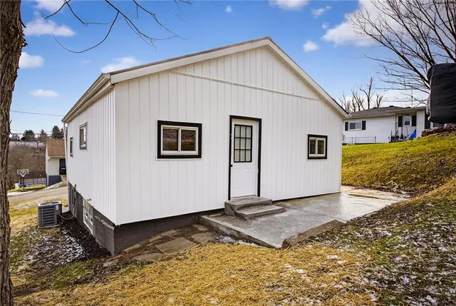 $185,000 | 1247 Davis Avenue, Washington, PA 15301