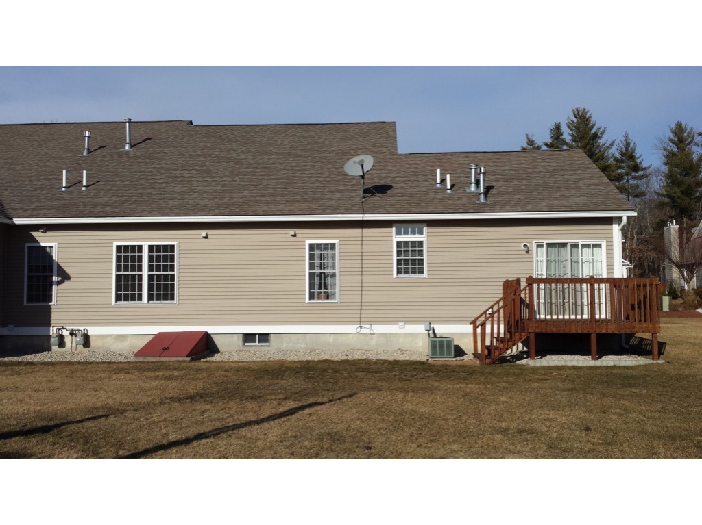 21 Old Stage Road, Unit 22 Litchfield, NH 03052 - Photo 2 of 6 Gallery Image 2