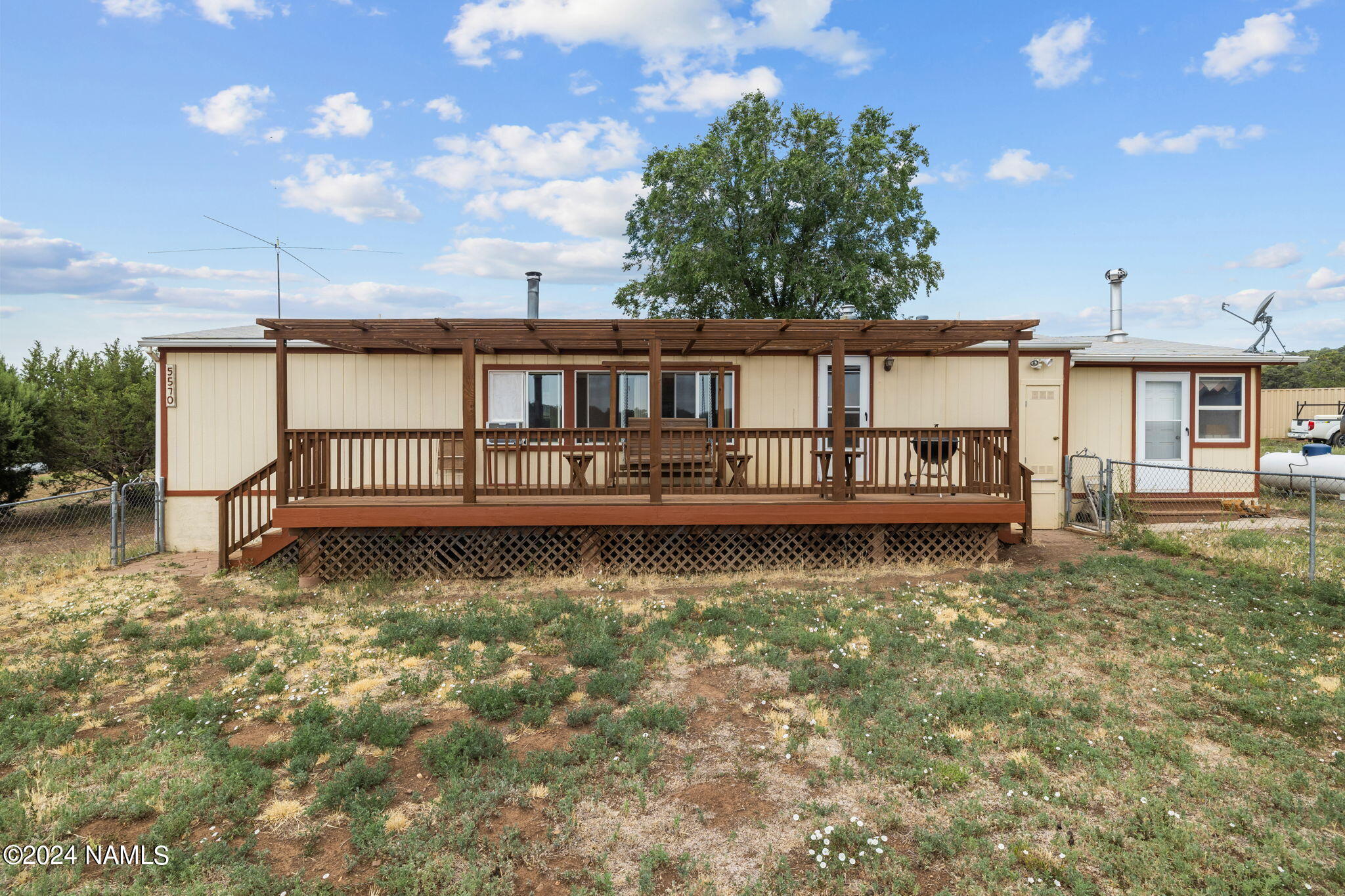 5570 Foster Road Flagstaff, AZ 86004 - Photo 22 of 33 Back of House