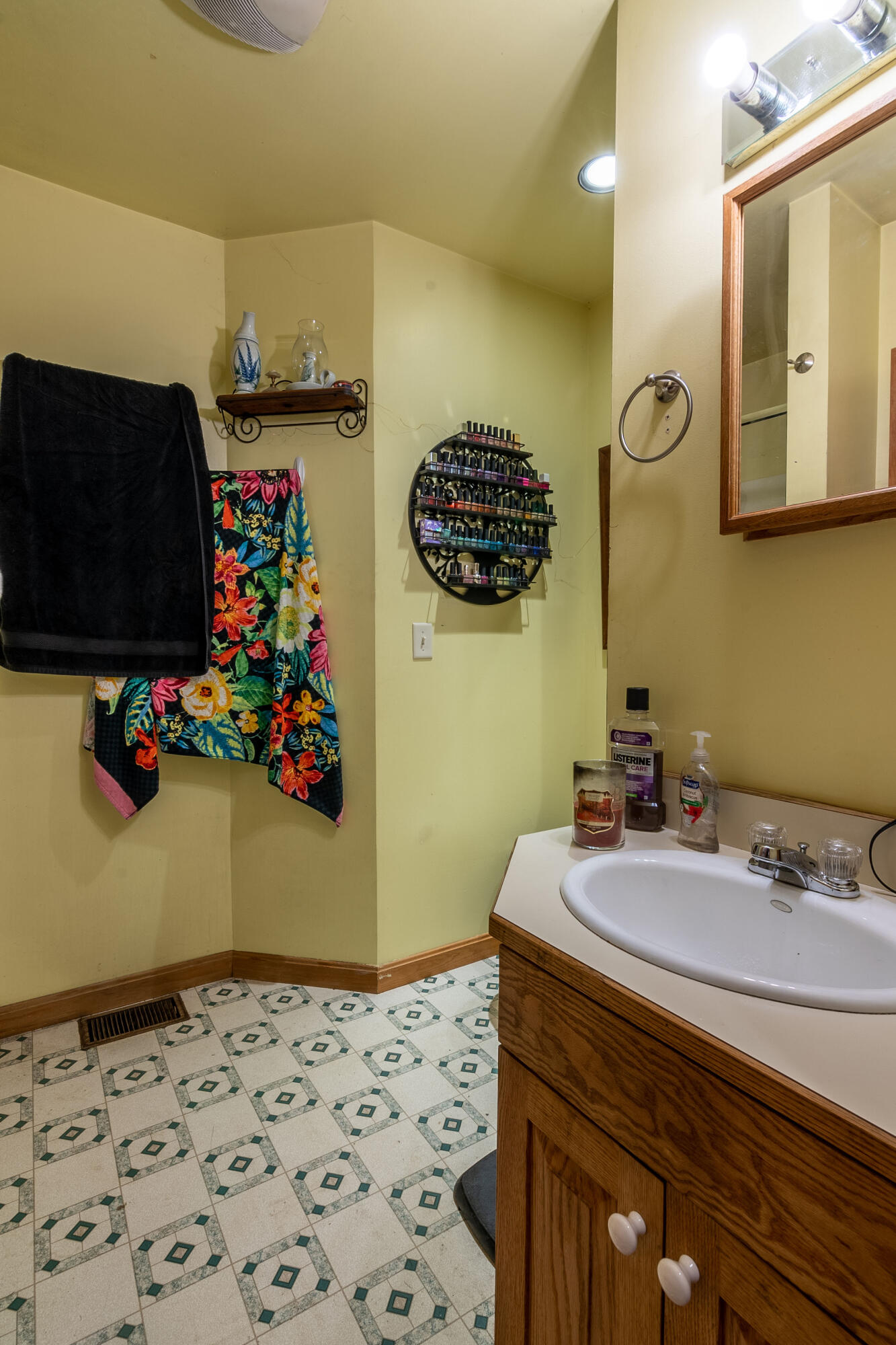 331 Maple Street Kingfield, ME 04947 - Photo 24 of 40 MapleSt_MasterBath1