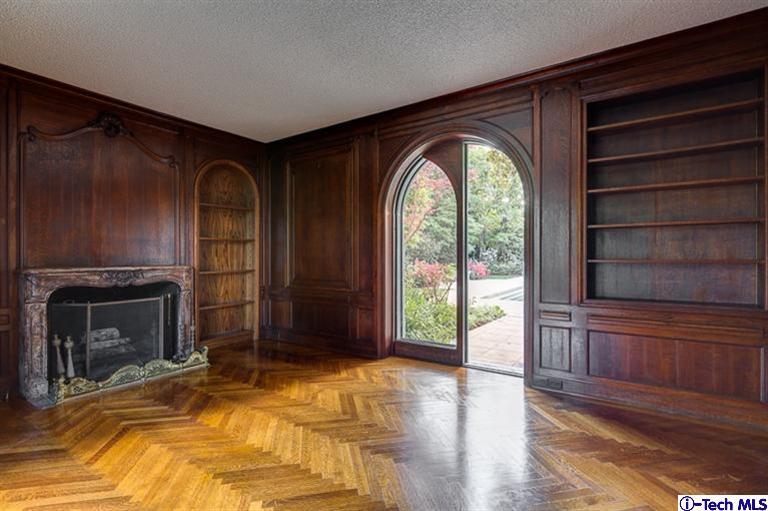 1255 Wentworth Avenue Pasadena, CA 91106 - Photo 18 of 44 a view of empty room with wooden floor and fan