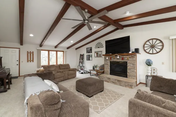 $389,900 | 44241 70th Avenue, Kenyon, MN 55946