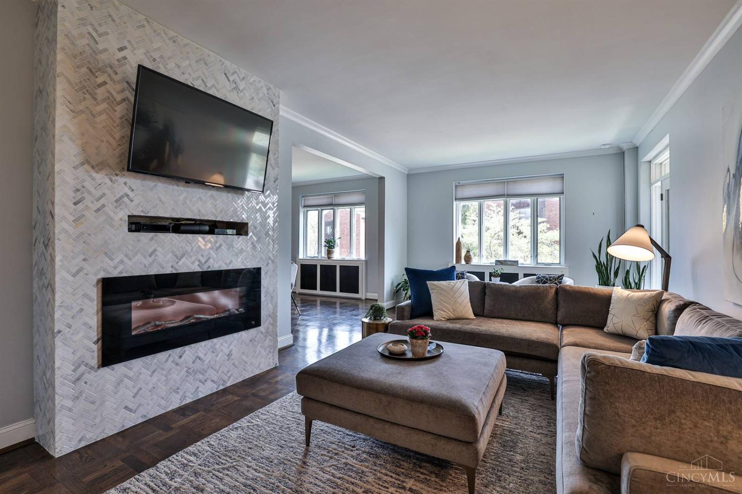 2380 Madison Road, Unit E1A Cincinnati, OH 45208 - Photo 8 of 27 Gallery Image 8
