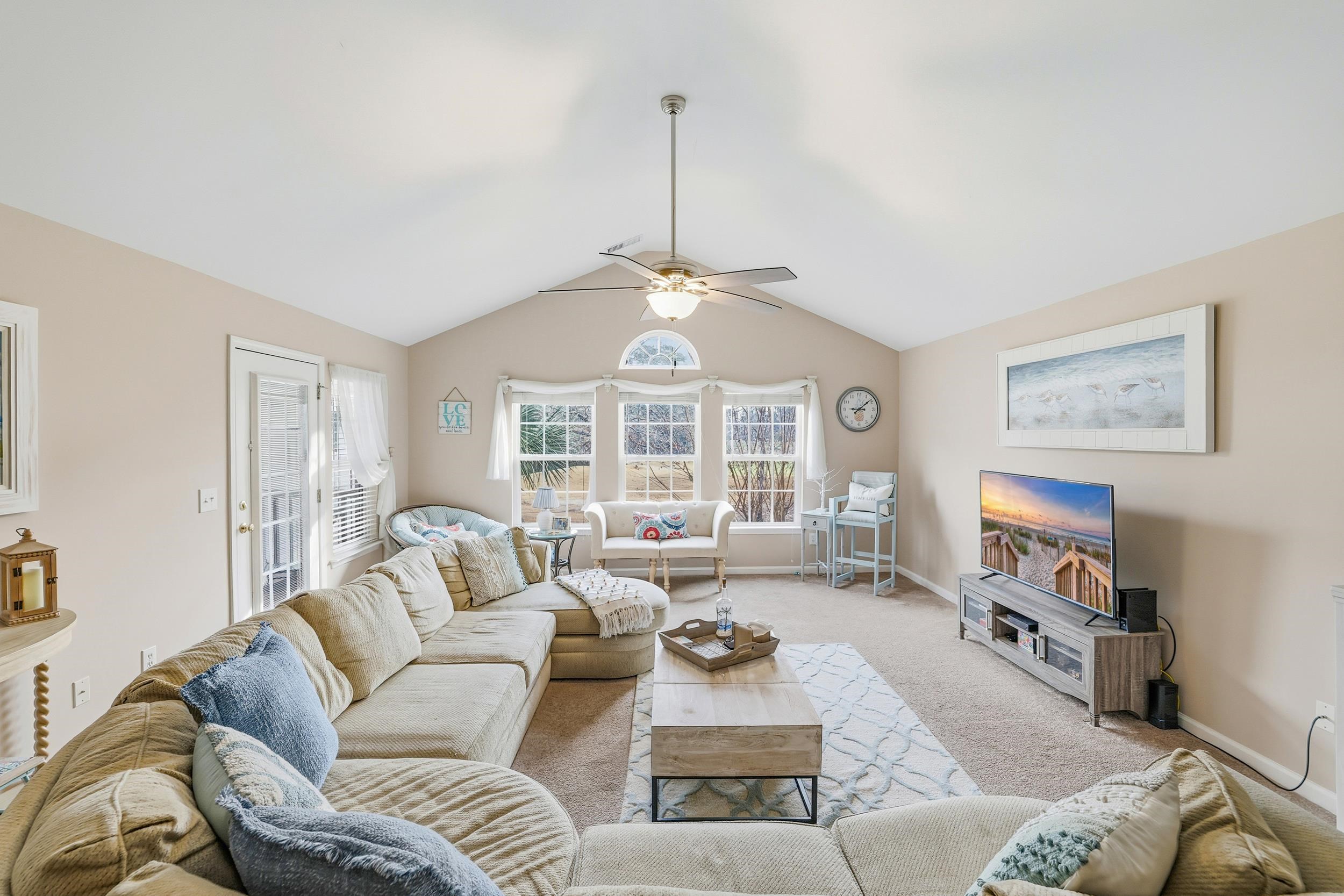 10 Loganberry Court, Unit H Murrells Inlet, SC 29576 - Photo 5 of 34 Gallery Image 5