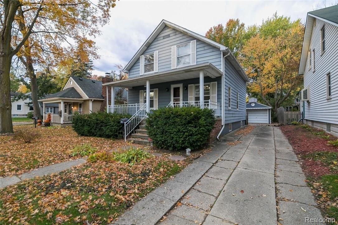 407 North Castell Avenue Rochester, MI 48307 - Photo 2 of 23 Castell-3_preview.jpeg