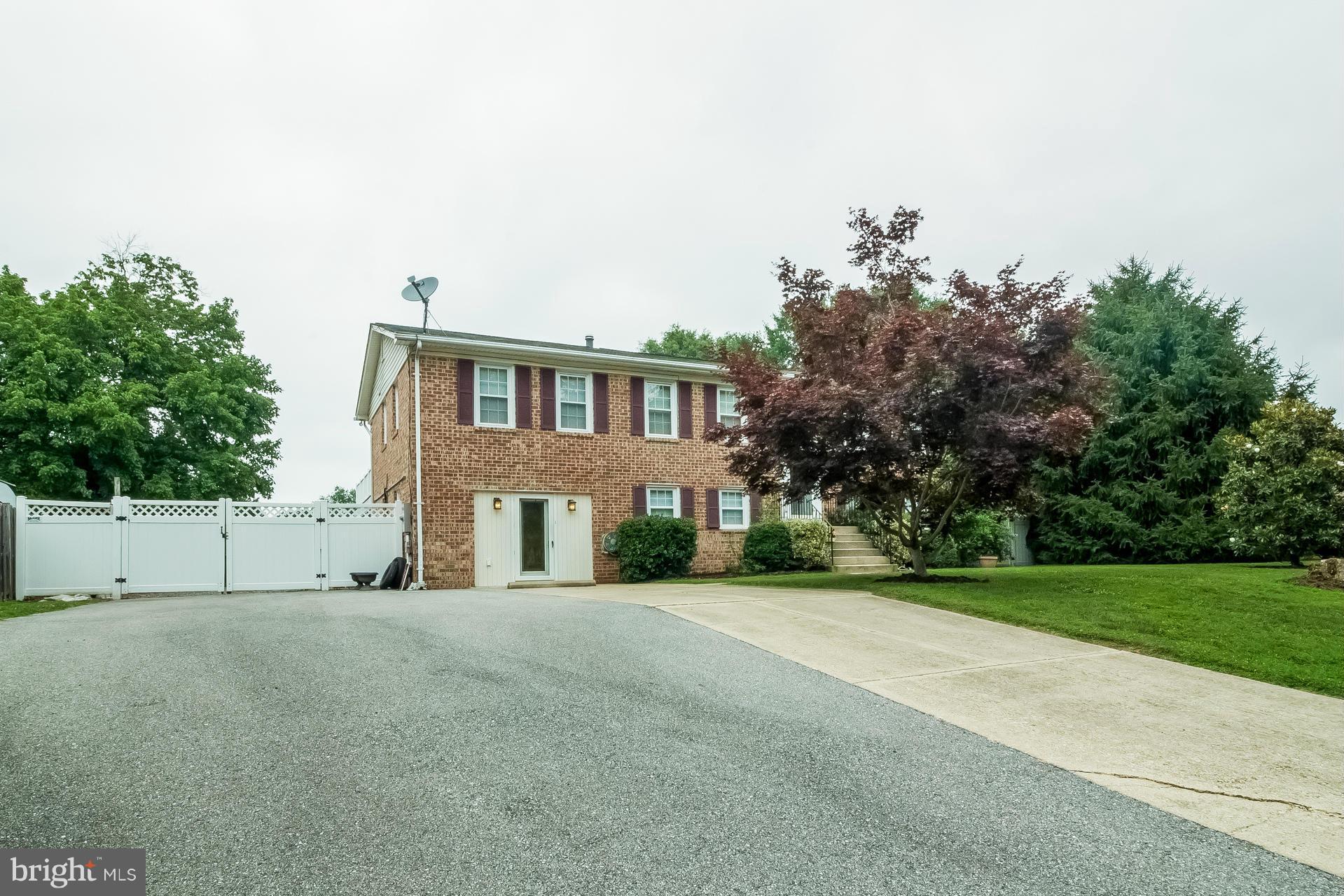 11628 Rivershore Drive Dunkirk, MD 20754 - Photo 3 of 30 Exterior (Front)
