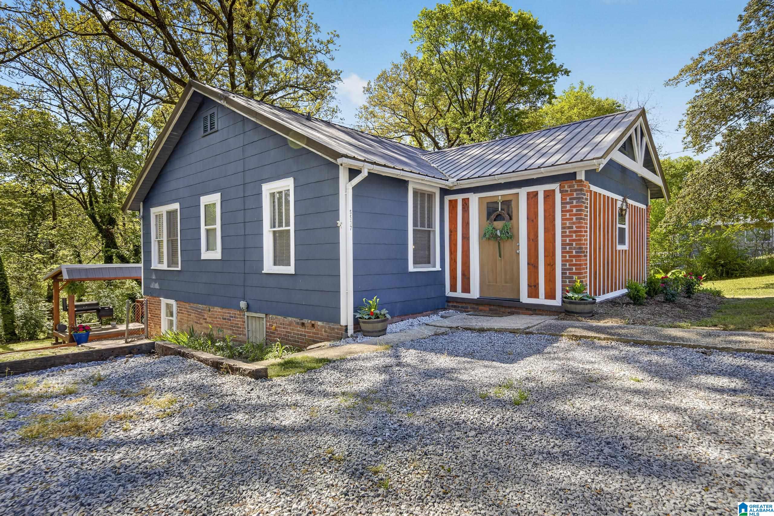 5537 Saks Road Anniston, AL 36206 - Photo 1 of 39