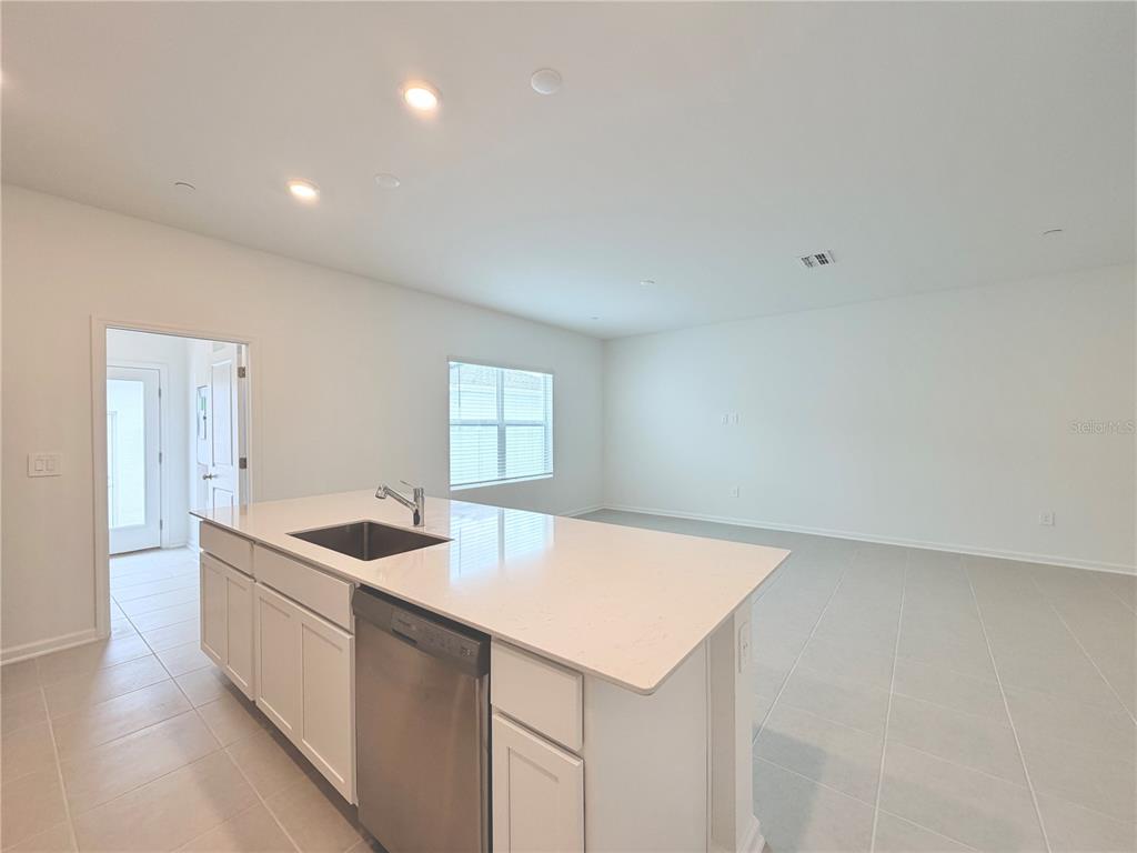 2132 Rider Rain Lane Apopka, FL 32703 - Photo 9 of 37