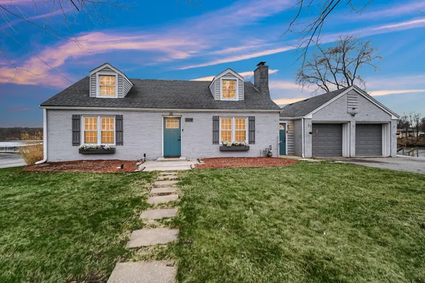 $399,499 | 1234 River Terrace, Hobart, IN 46342