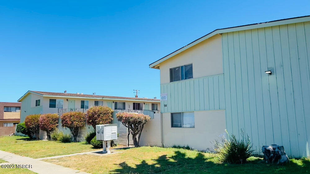 716 North G Street Lompoc, CA 93436 - Photo 4 of 5 a house view with a backyard space