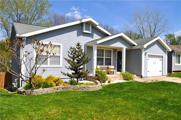 $319,900 | 1850 Gates Drive West, Platte City, MO 64079