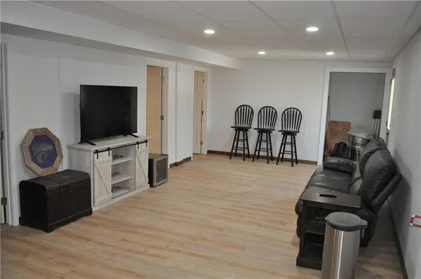 $319,900 | 1850 Gates Drive West, Platte City, MO 64079