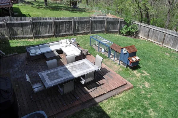 $319,900 | 1850 Gates Drive West, Platte City, MO 64079