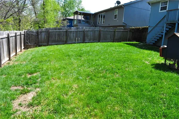 $319,900 | 1850 Gates Drive West, Platte City, MO 64079