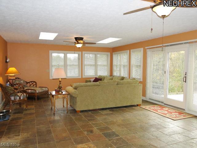 4160 State Road Medina, OH 44256 - Photo 8 of 16
