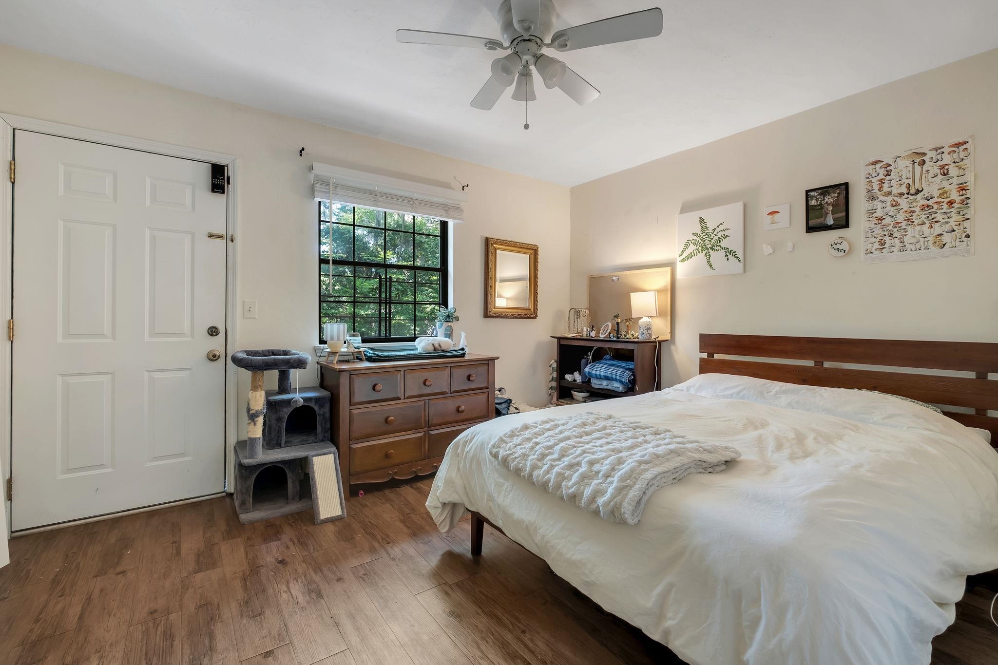 352 Hayden Road Tallahassee, FL 32304 - Photo 15 of 20 Gallery Image 15