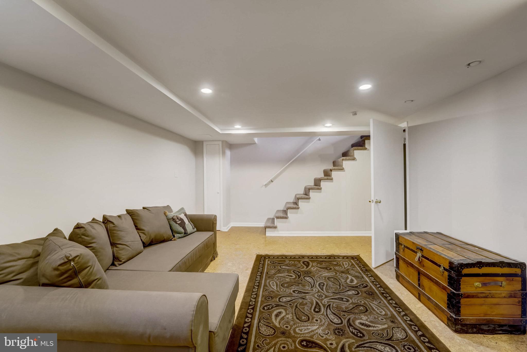 316 Dunkirk Road Baltimore, MD 21212 - Photo 27 of 48 Lower Level Family Room