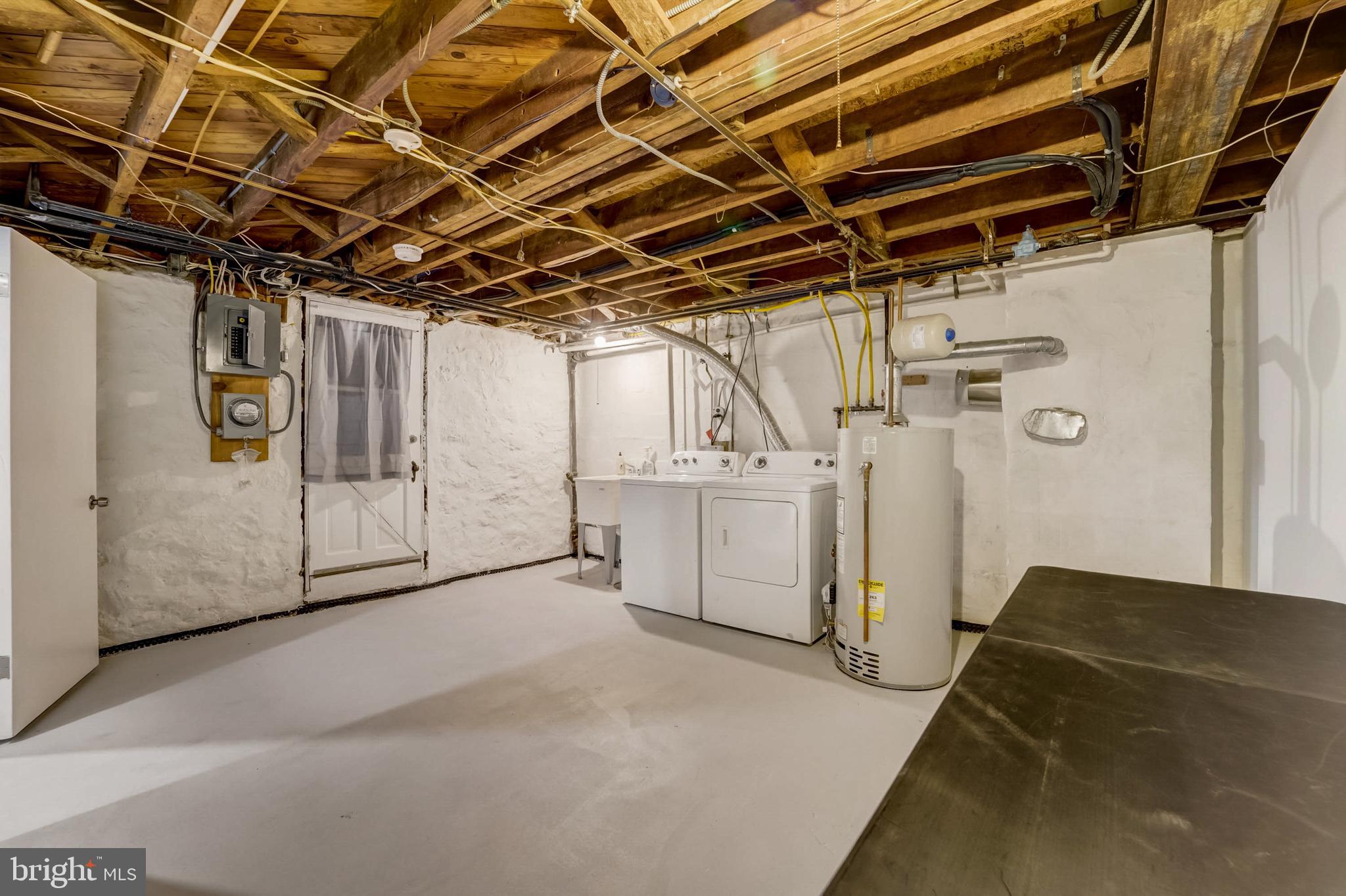 316 Dunkirk Road Baltimore, MD 21212 - Photo 29 of 48 Laundry Room