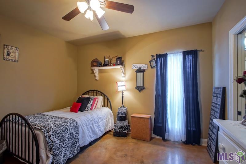 36565 Caraway Road Denham Springs, LA 70706 - Photo 24 of 35