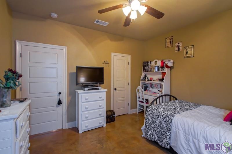 36565 Caraway Road Denham Springs, LA 70706 - Photo 25 of 35
