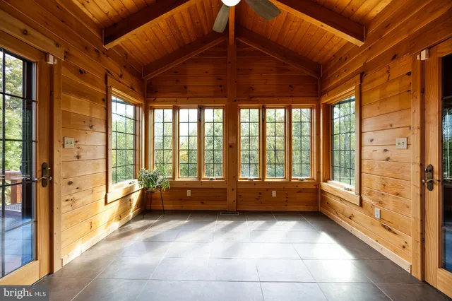 a view of a bathroom