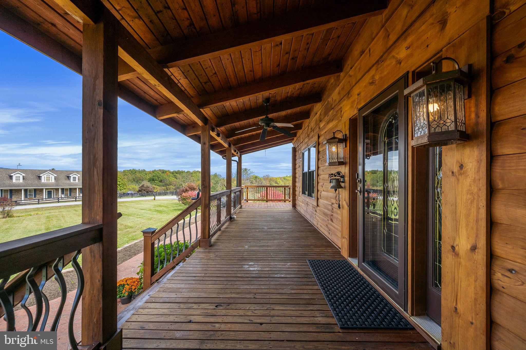 447 Fable Road Hedgesville, WV 25427 - Photo 5 of 81