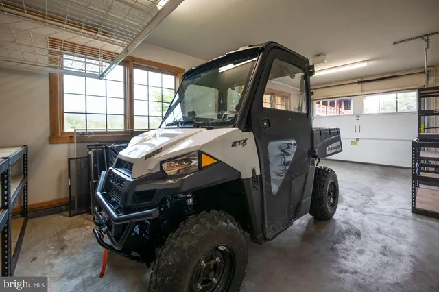 $949,900 | 447 Fable Road, Hedgesville, WV 25427