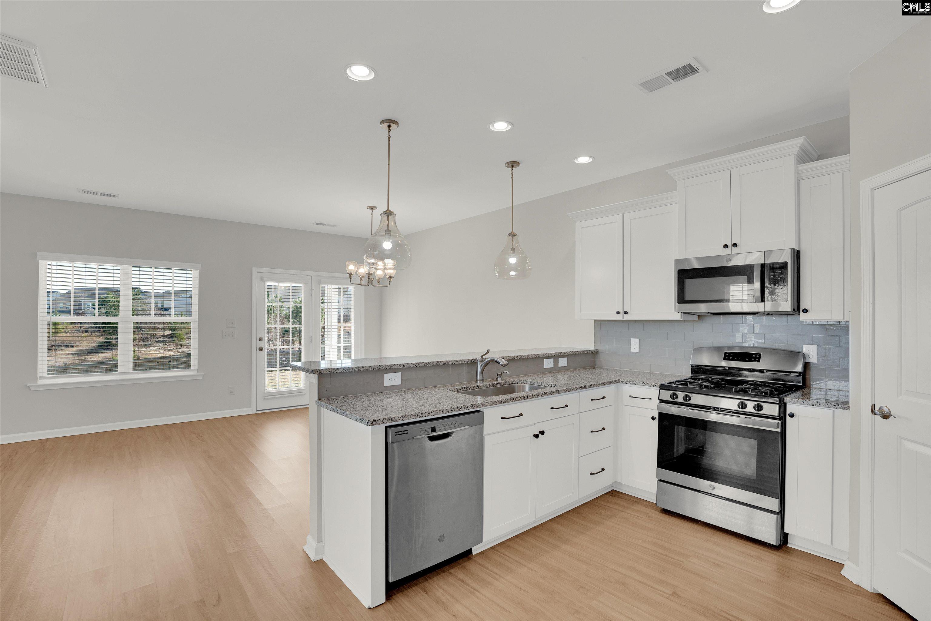 748 North Pinewalk Way Elgin, SC 29045 - Photo 7 of 38 Gallery Image 7