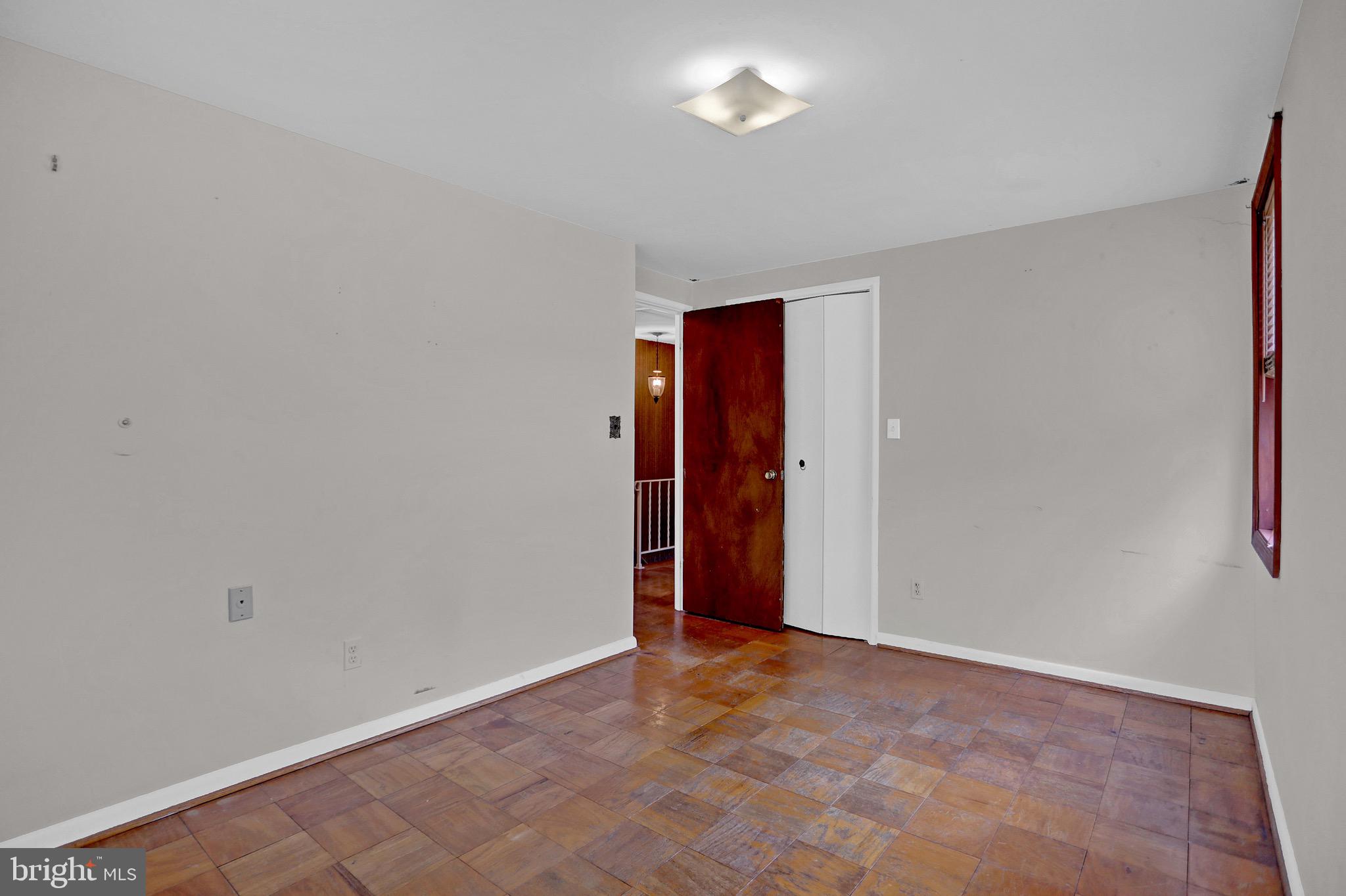 5536 Whitwood Road Baltimore, MD 21206 - Photo 16 of 39 Gallery Image 16