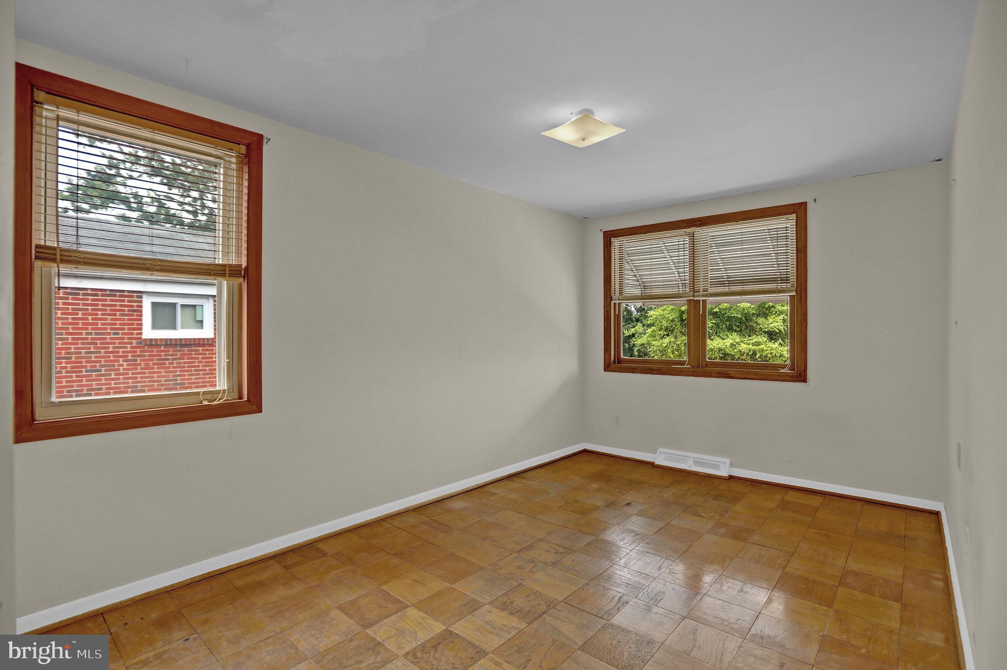 5536 Whitwood Road Baltimore, MD 21206 - Photo 17 of 39 Gallery Image 17