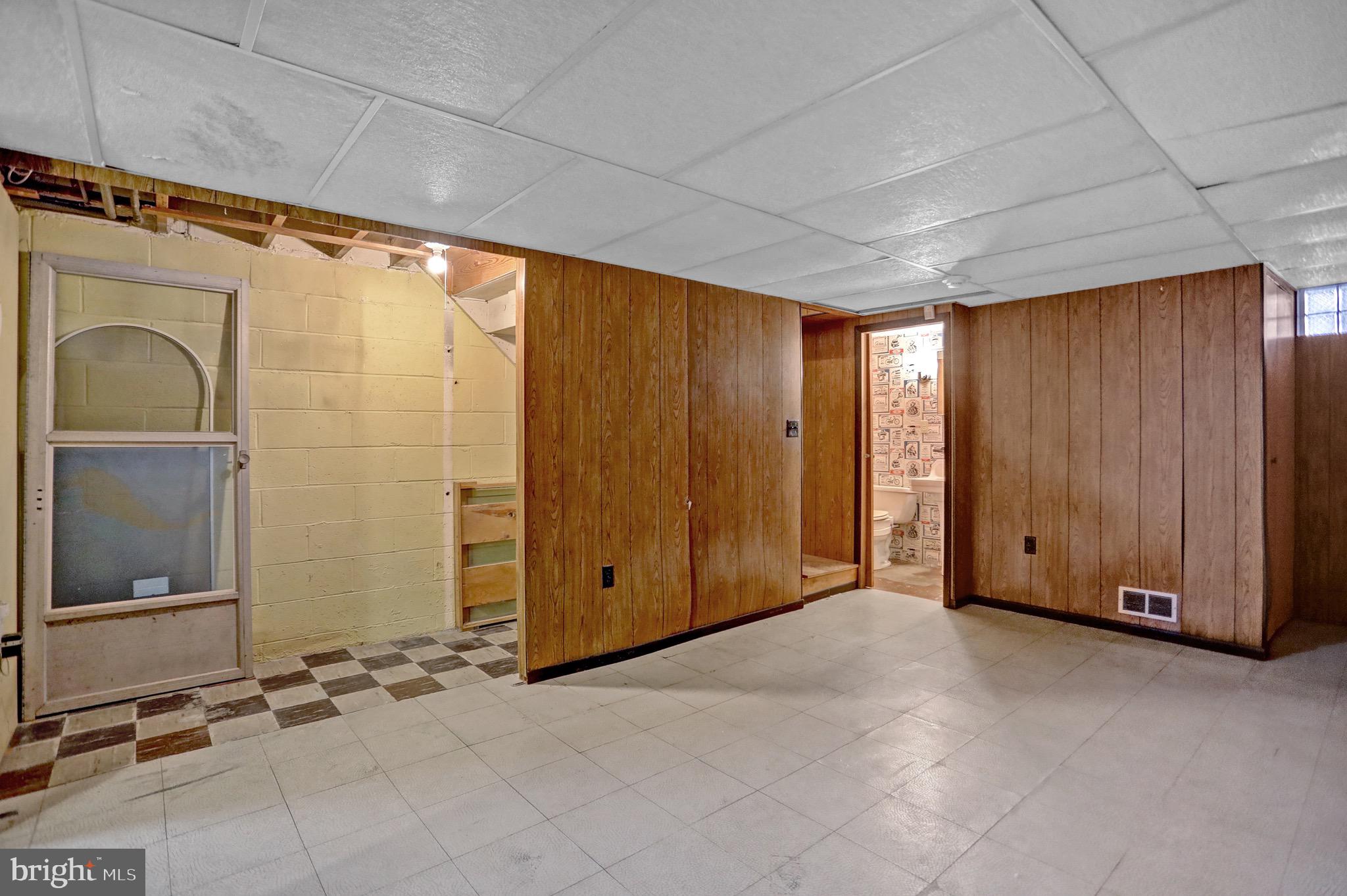 5536 Whitwood Road Baltimore, MD 21206 - Photo 23 of 39 Gallery Image 23