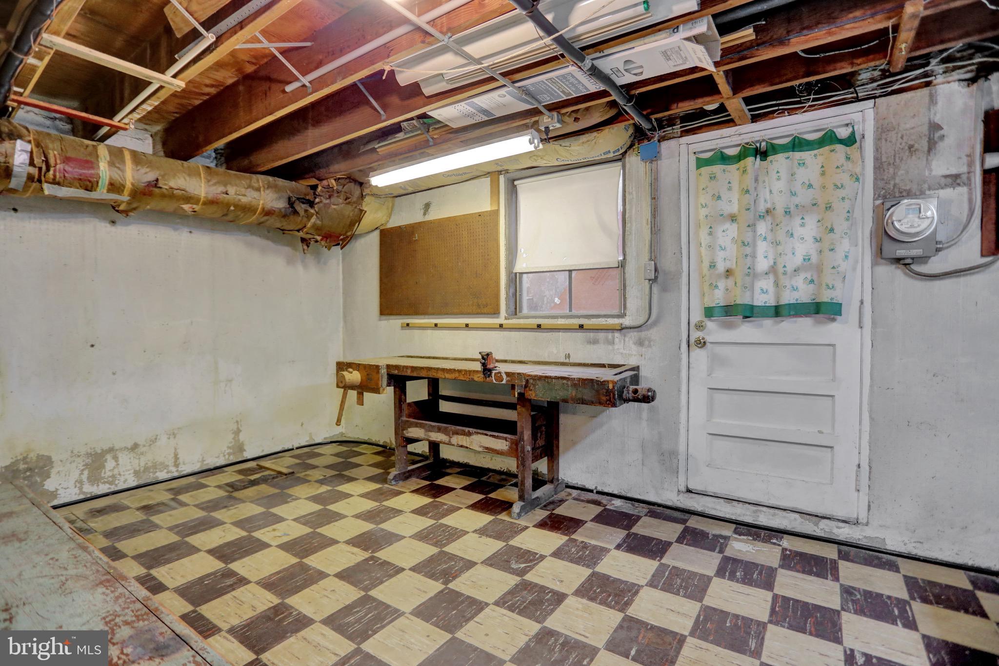 5536 Whitwood Road Baltimore, MD 21206 - Photo 29 of 39 Gallery Image 29