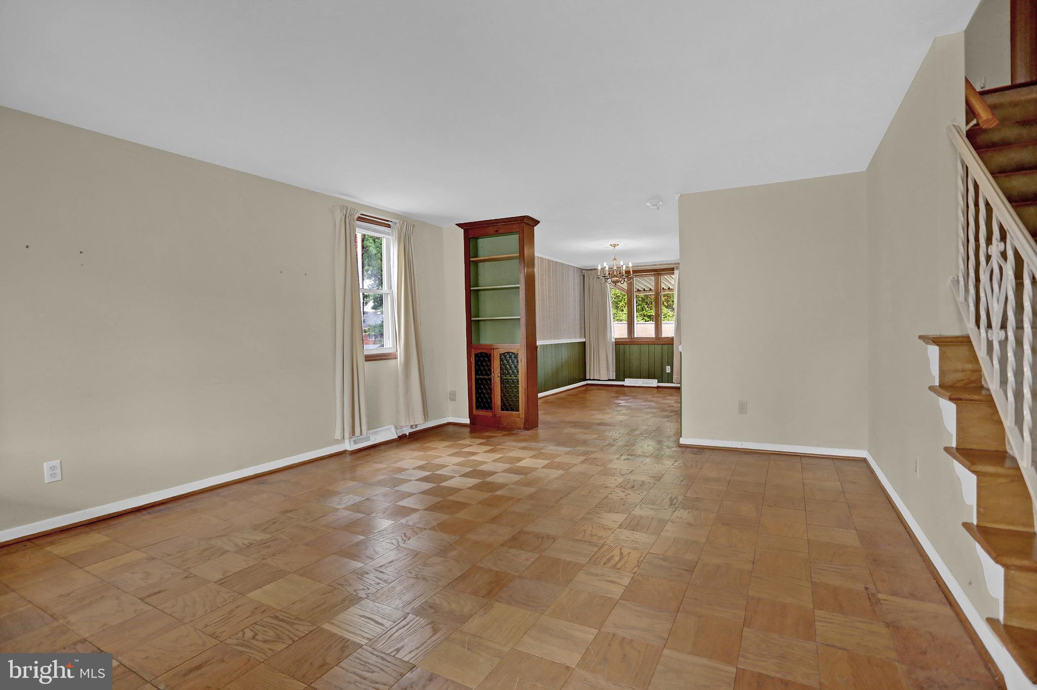 5536 Whitwood Road Baltimore, MD 21206 - Photo 8 of 39 Gallery Image 8