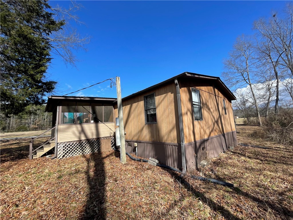 196 Lester Ashley Road Belton, SC 29627 - Photo 3 of 21