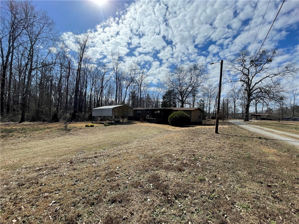196 Lester Ashley Road Belton, SC 29627 - Photo 5 of 21