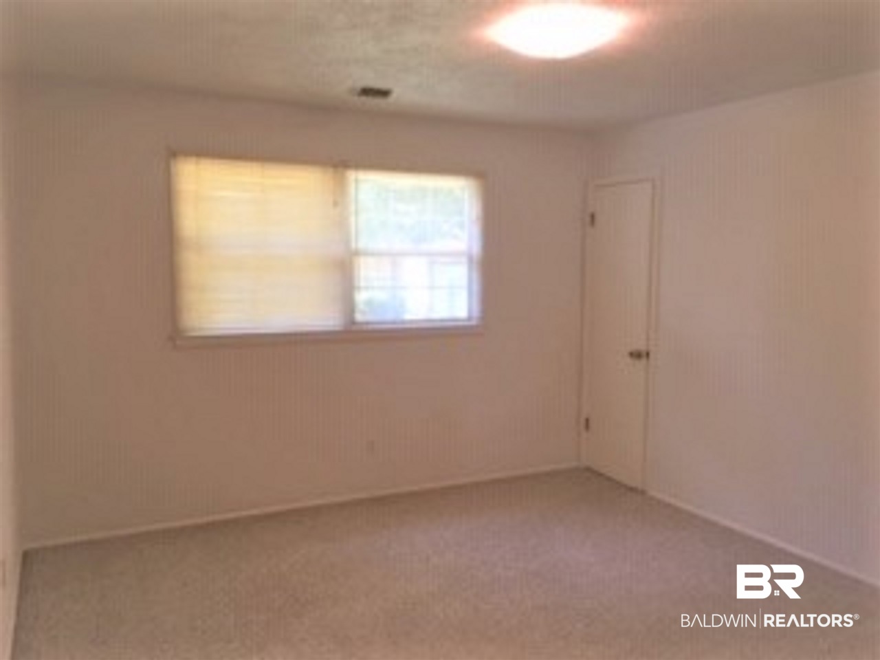 650 Wilshire Road Mobile, AL 36609 - Photo 3 of 14