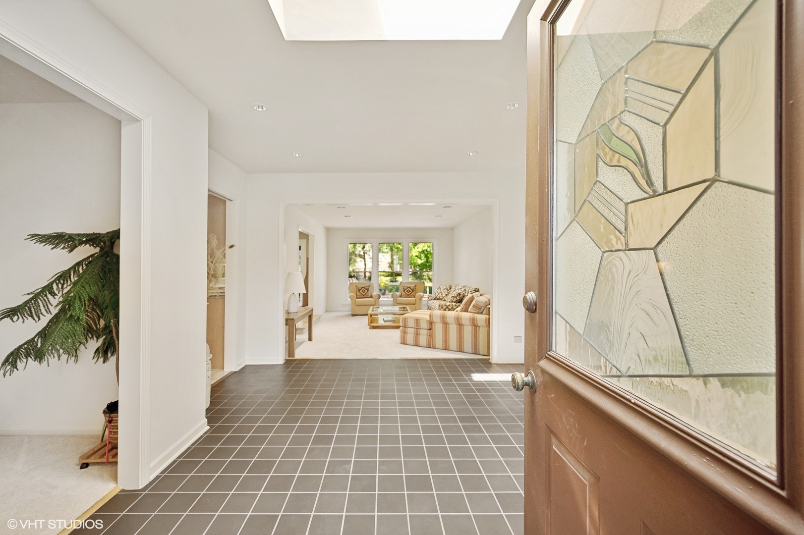 3110 Techny Road Northbrook, IL 60062 - Photo 3 of 21 a view of a entryway