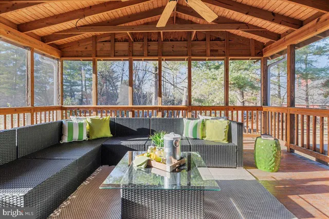 $919,000 | 13170 Autumn Hill Lane, Herndon, VA 20171