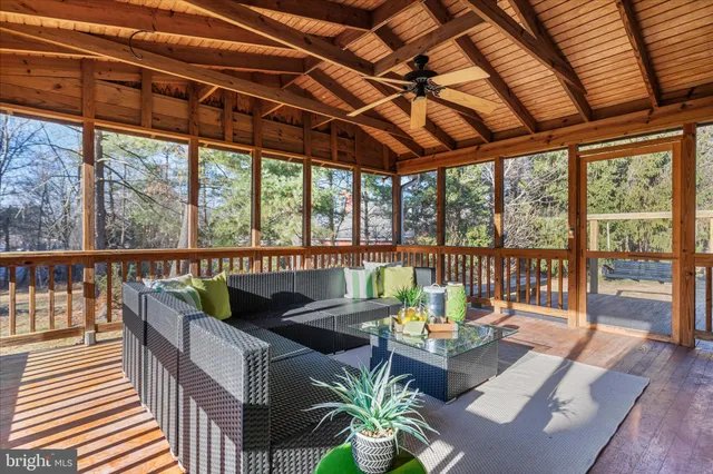 $919,000 | 13170 Autumn Hill Lane, Herndon, VA 20171