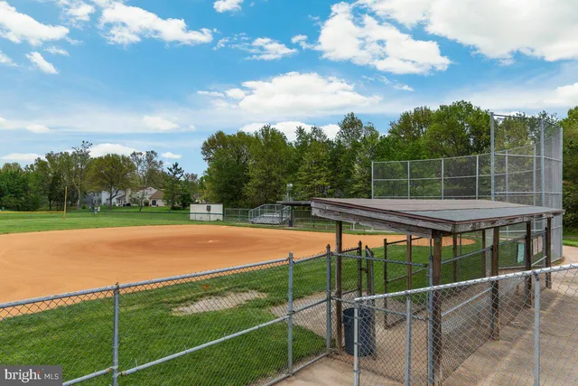 $919,000 | 13170 Autumn Hill Lane, Herndon, VA 20171