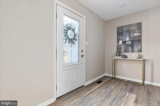 $919,000 | 13170 Autumn Hill Lane, Herndon, VA 20171