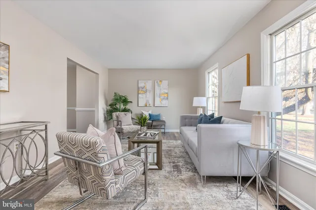 $919,000 | 13170 Autumn Hill Lane, Herndon, VA 20171